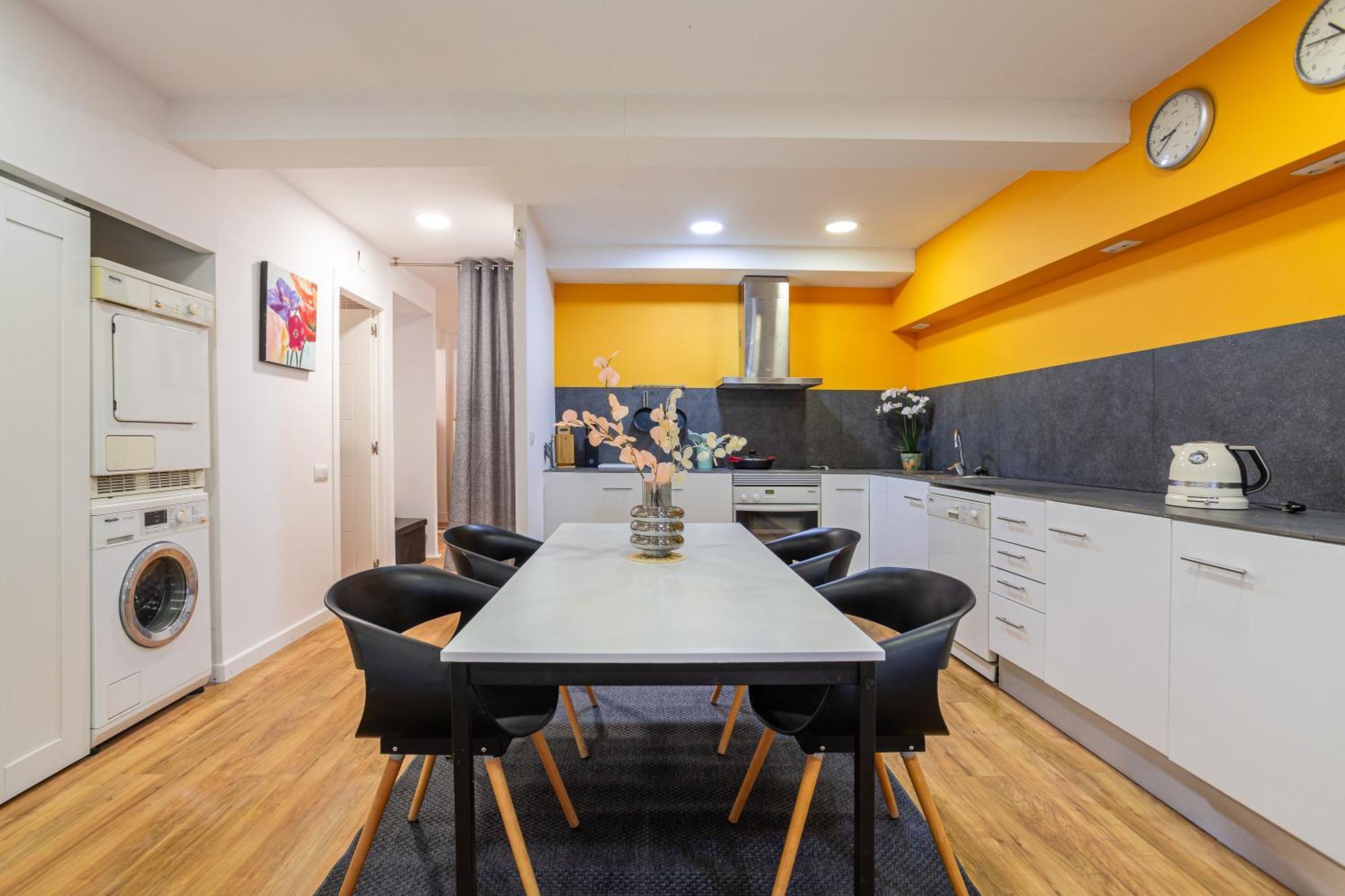 Orange Loft, Posibilidad De Parking Appartamento Girona